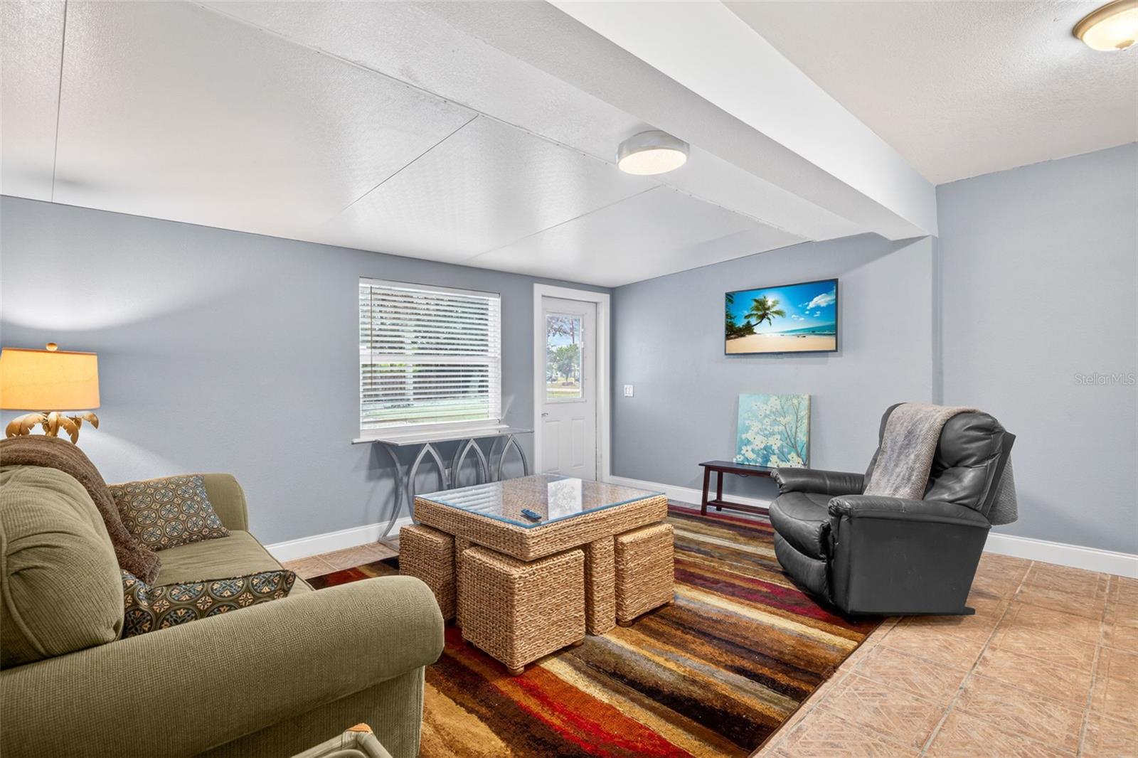 Image 19 of 30 For 119 Glenholm Avenue