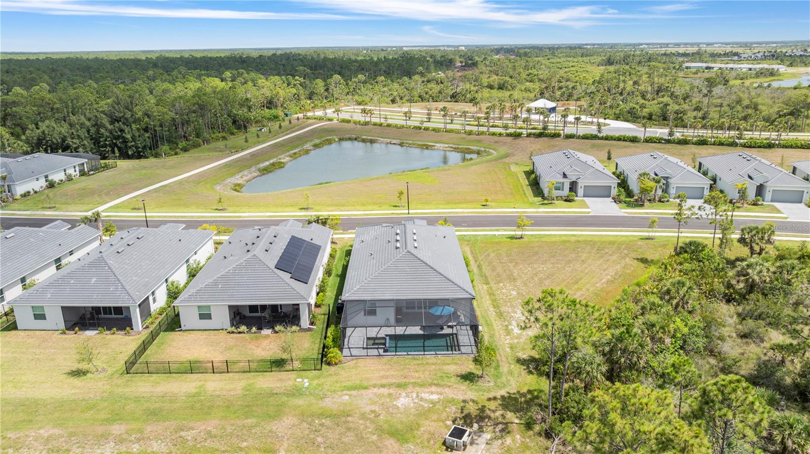 Image 12 of 61 For 11088 Pinot Drive