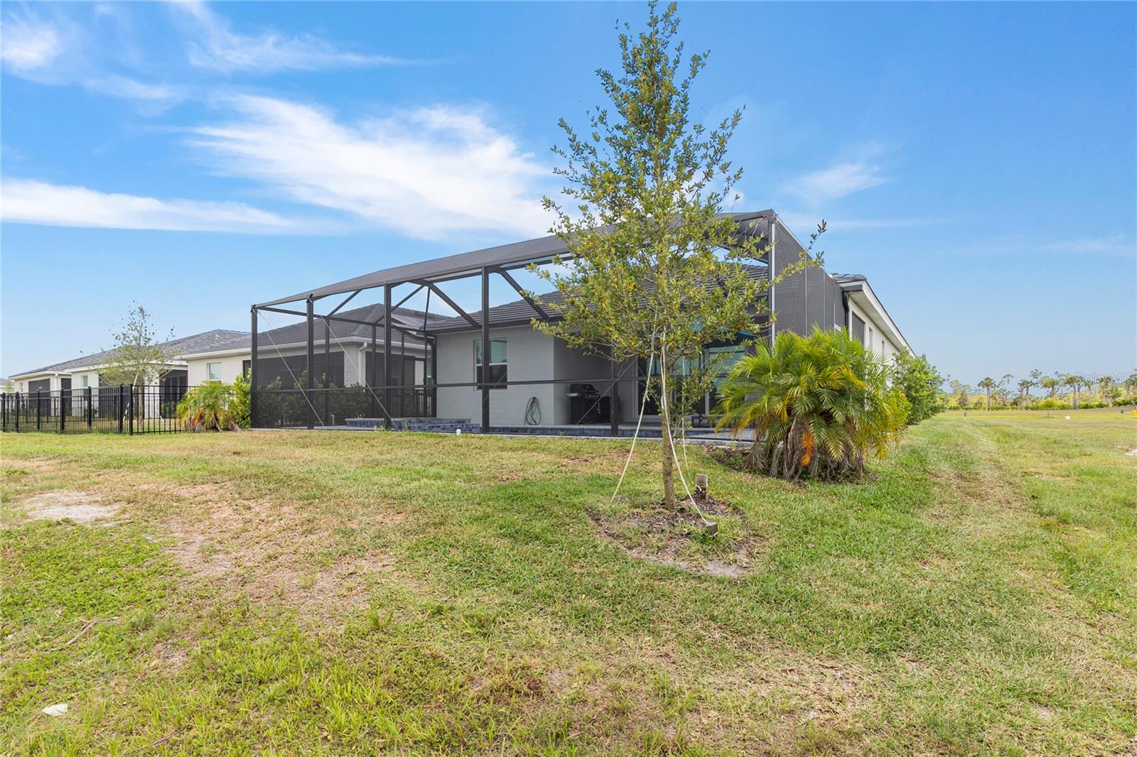 Image 16 of 61 For 11088 Pinot Drive