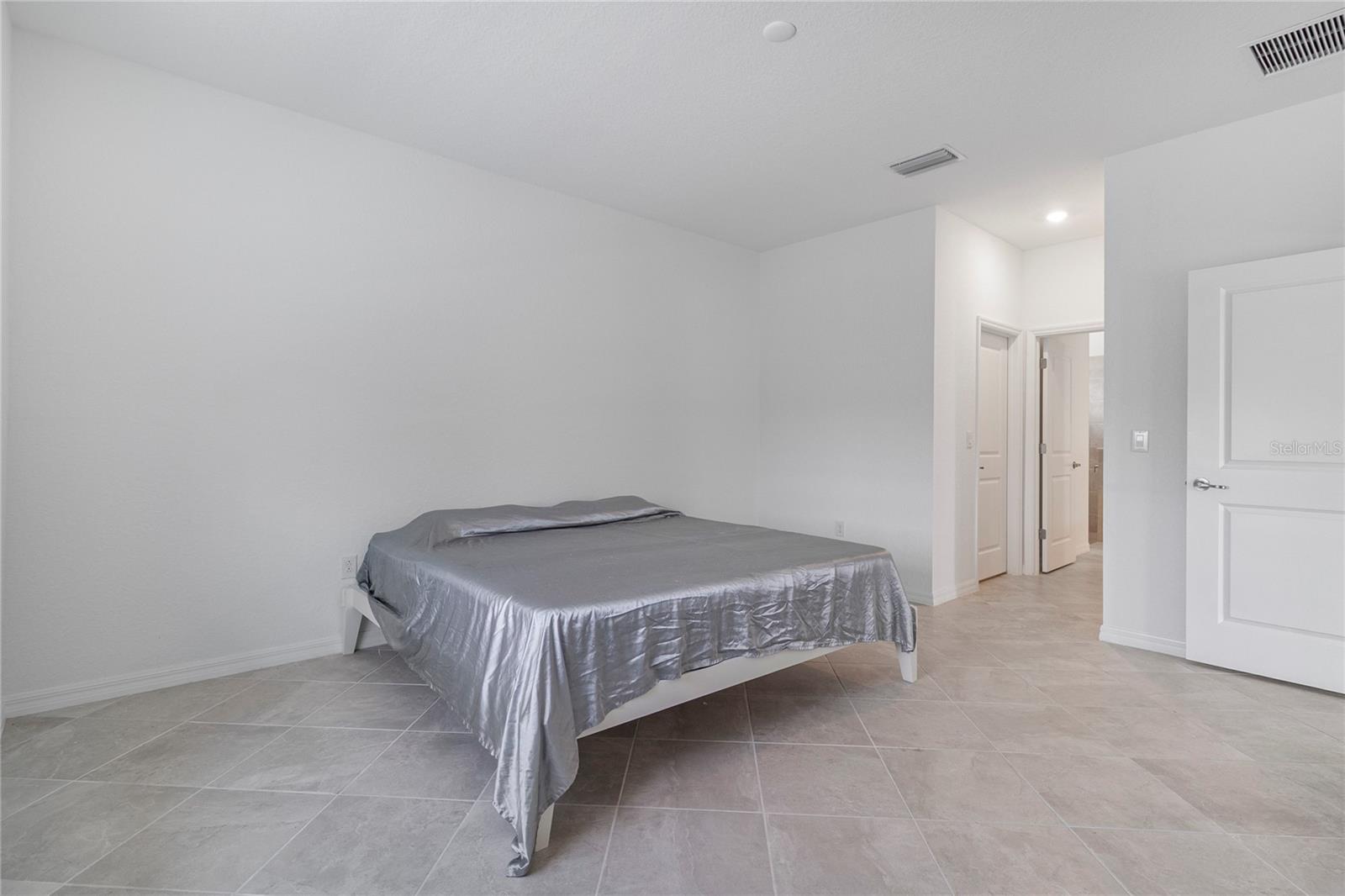 Image 36 of 61 For 11088 Pinot Drive