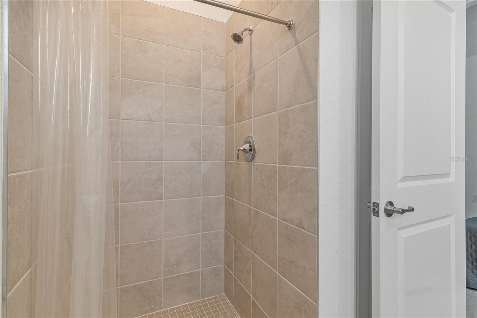 Image 50 of 61 For 11088 Pinot Drive