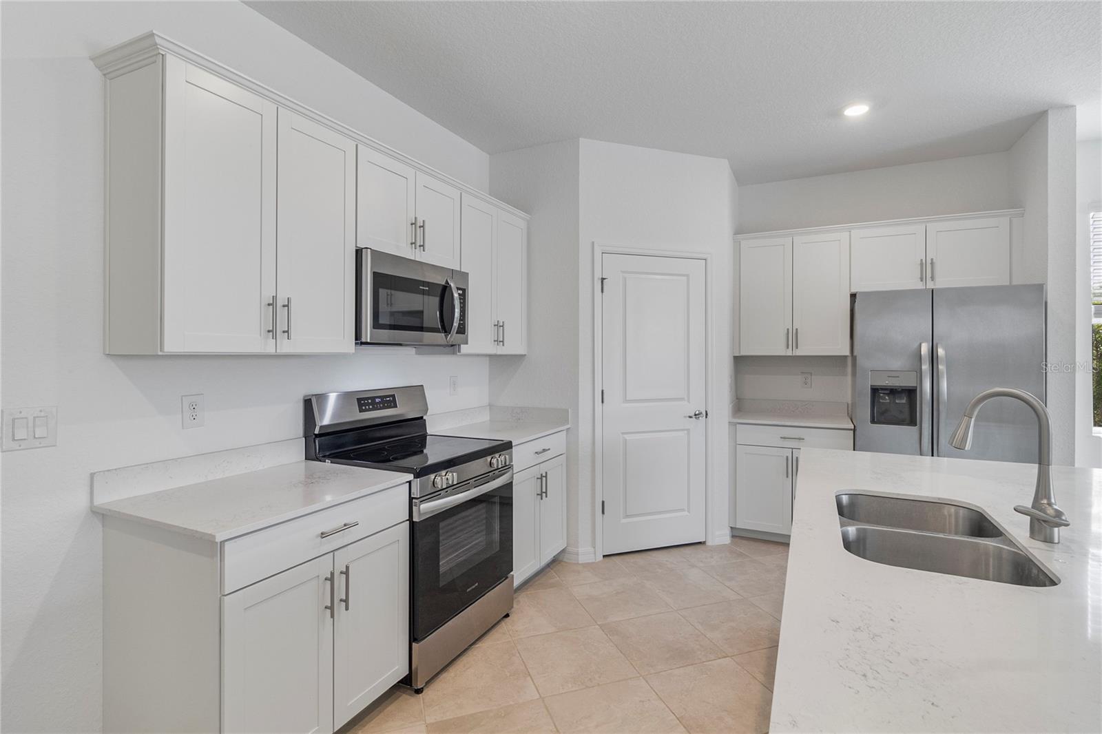 Image 52 of 61 For 11088 Pinot Drive