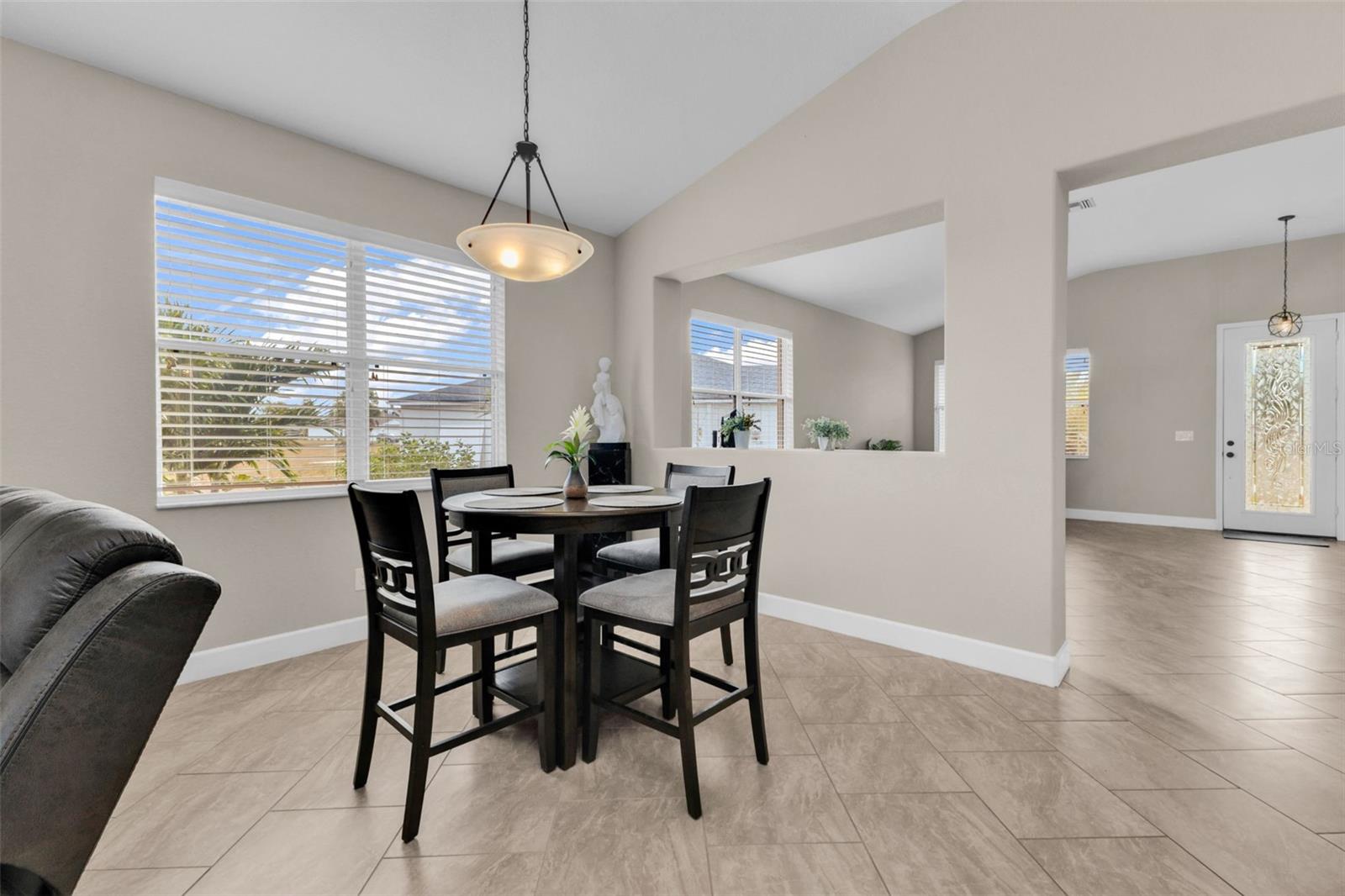 Image 10 of 43 For 25409 Durango Court