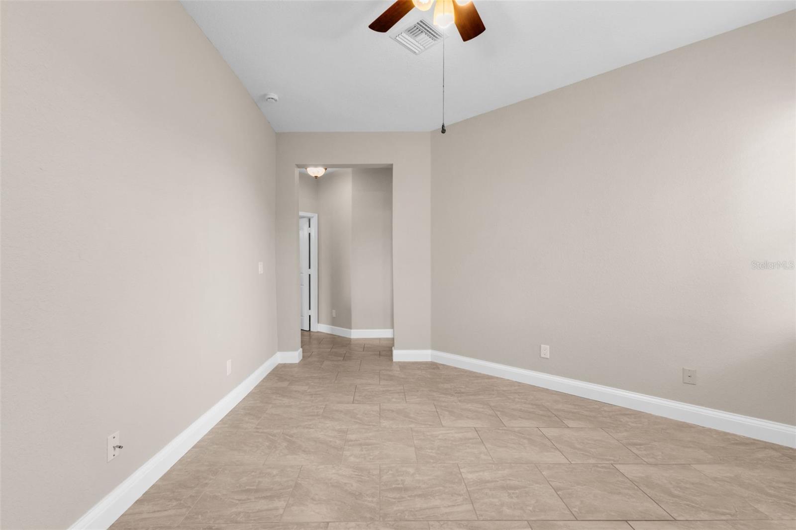 Image 20 of 43 For 25409 Durango Court