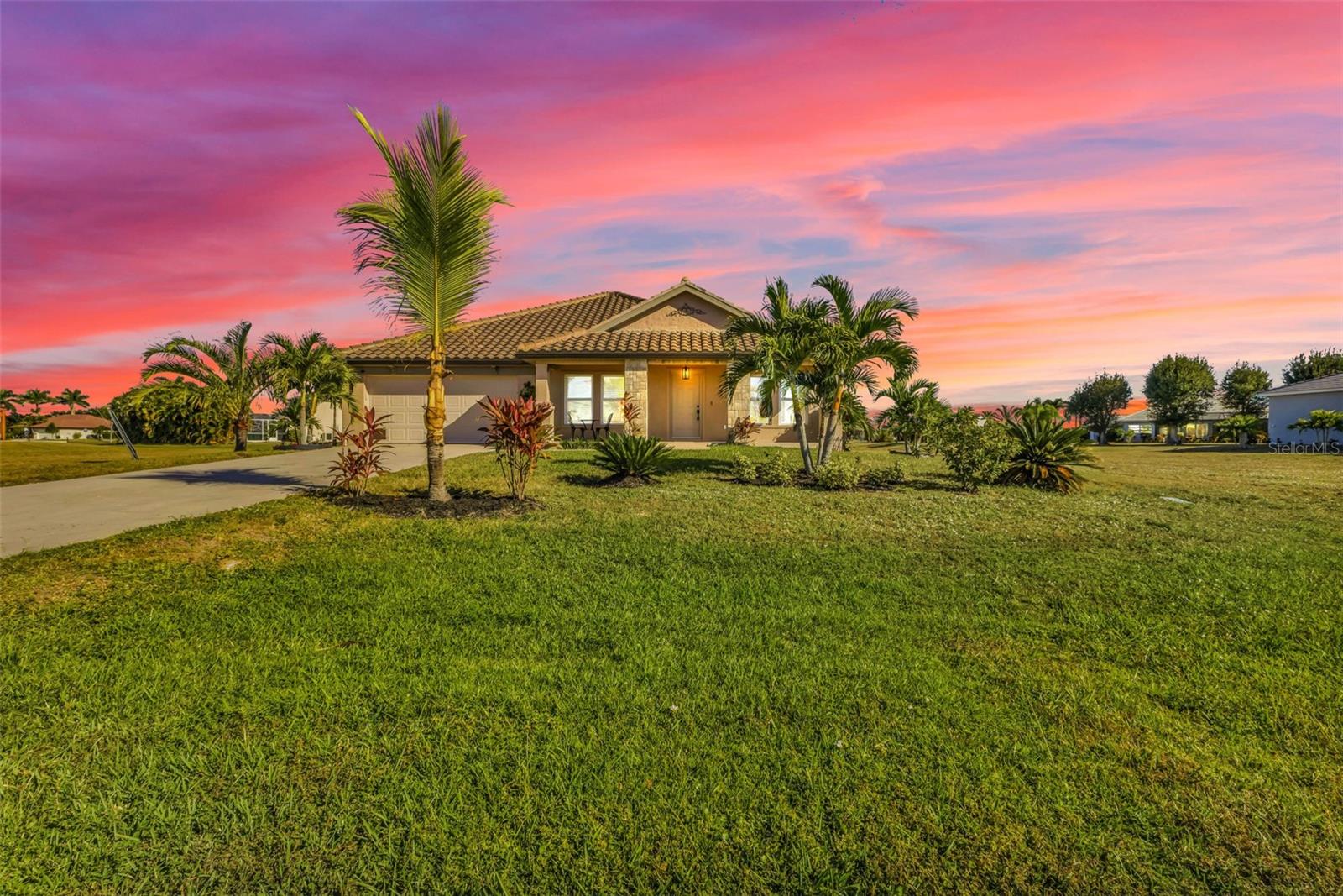 Image 3 of 65 For 17314 Cape Horn Boulevard