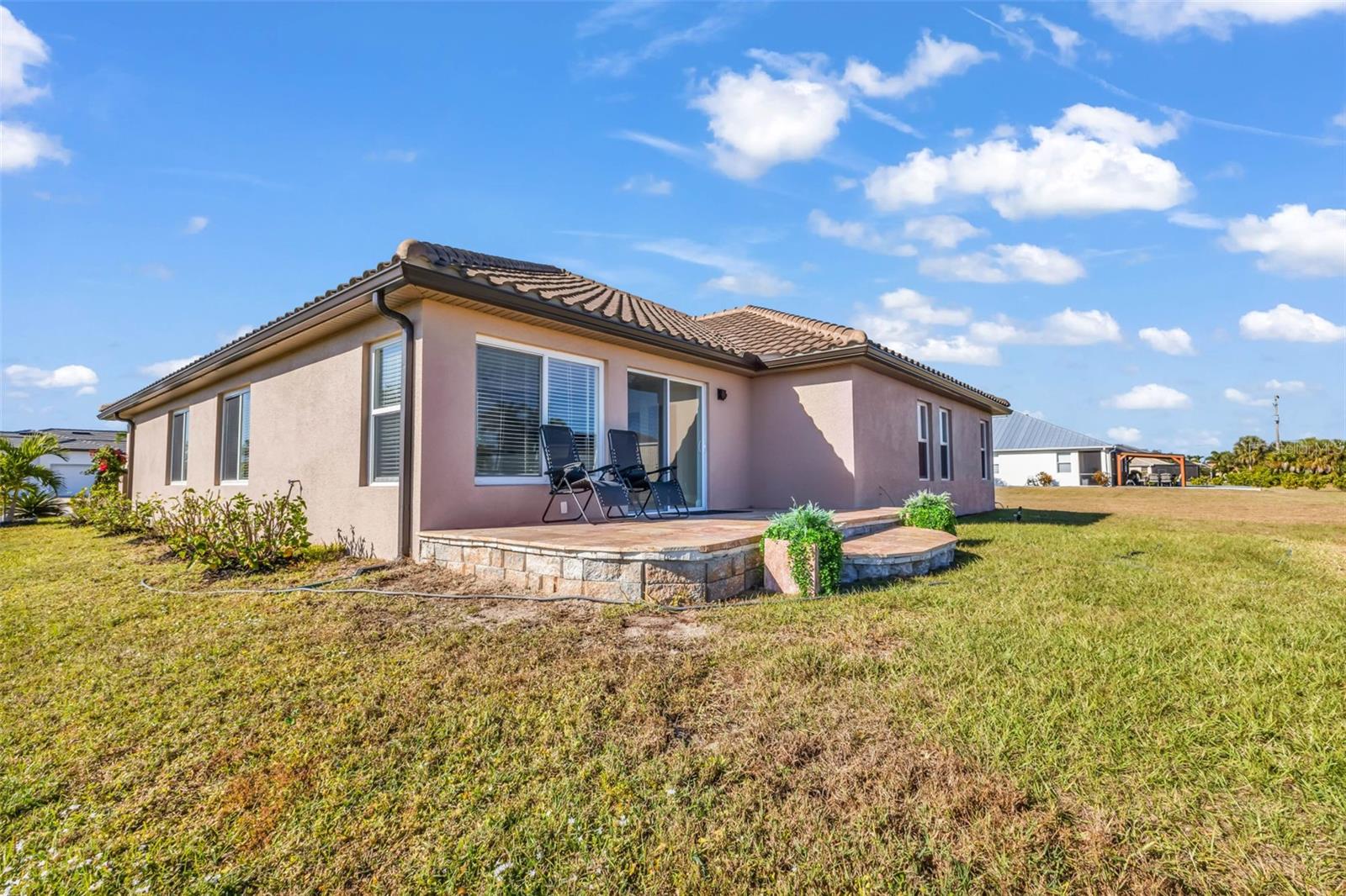 Image 41 of 65 For 17314 Cape Horn Boulevard