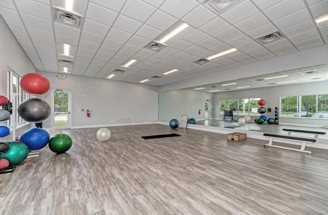 Image 29 of 38 For 4679 Club Drive 102