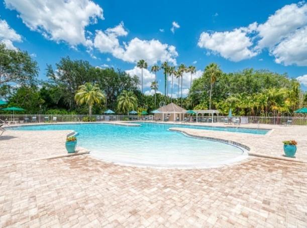 Image 34 of 38 For 4679 Club Drive 102