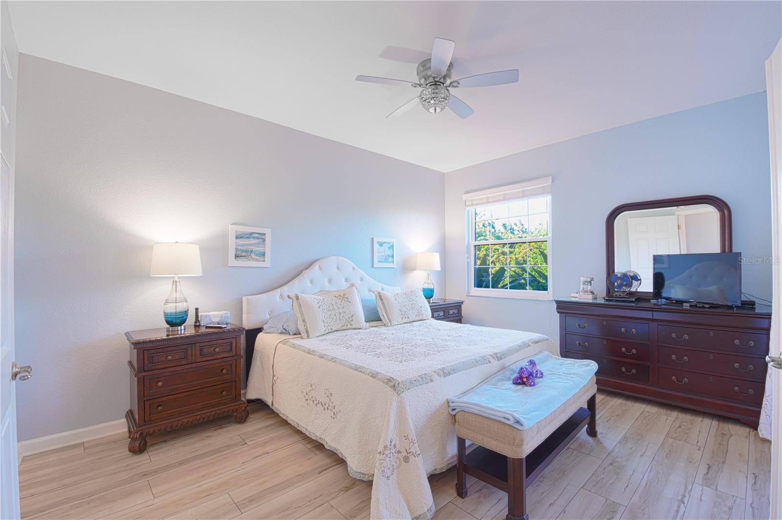 Image 4 of 38 For 4679 Club Drive 102