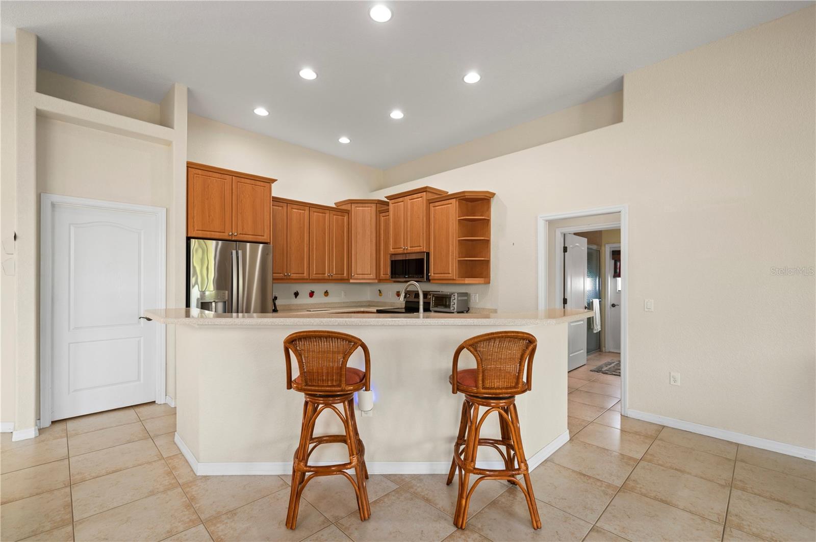 Image 16 of 59 For 411 Boundary Boulevard