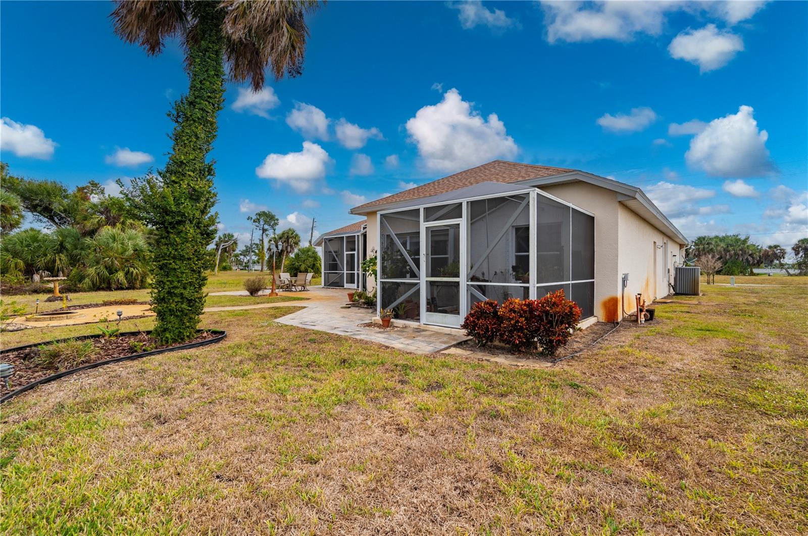 Image 46 of 59 For 411 Boundary Boulevard