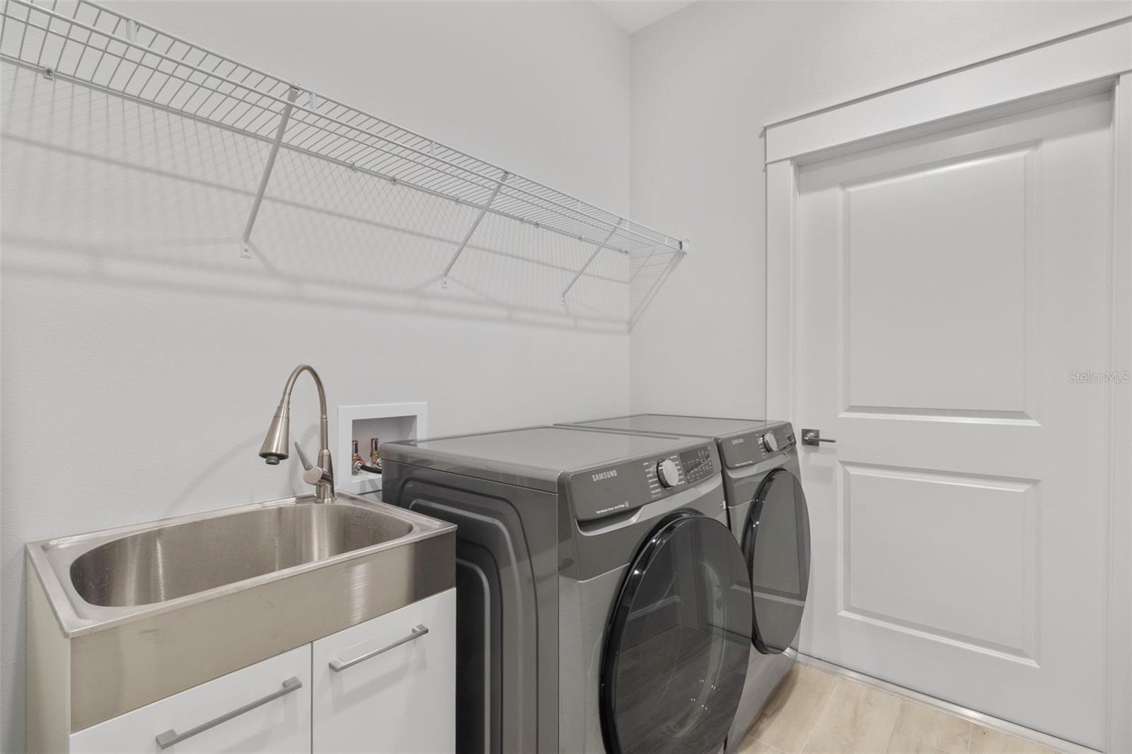 Image 34 of 49 For 2098 Manheim Avenue