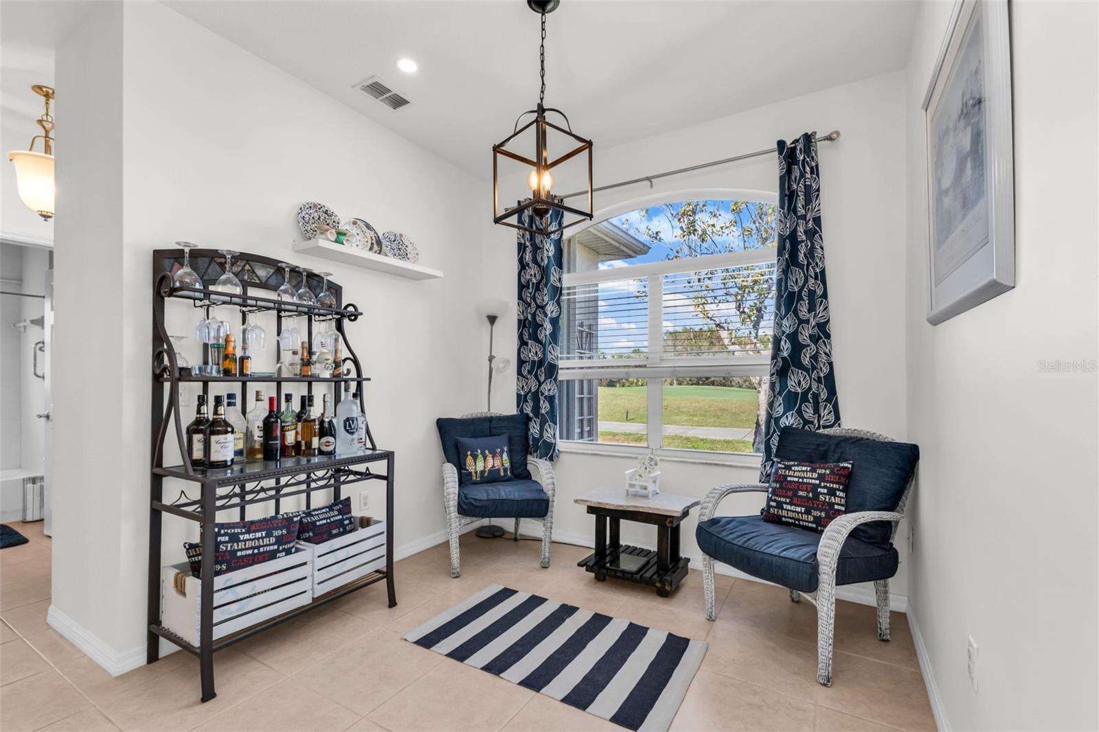 Image 10 of 40 For 24087 Buckingham Way