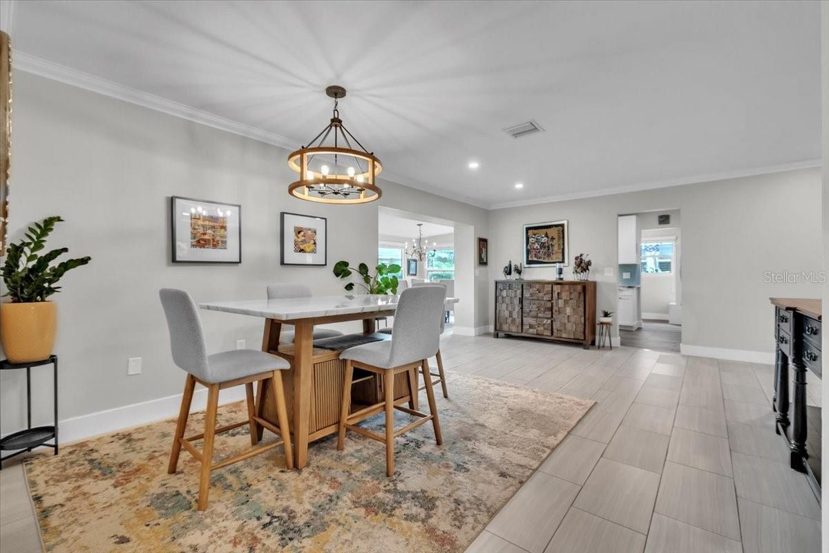 Image 25 of 86 For 904 Inlet Circle