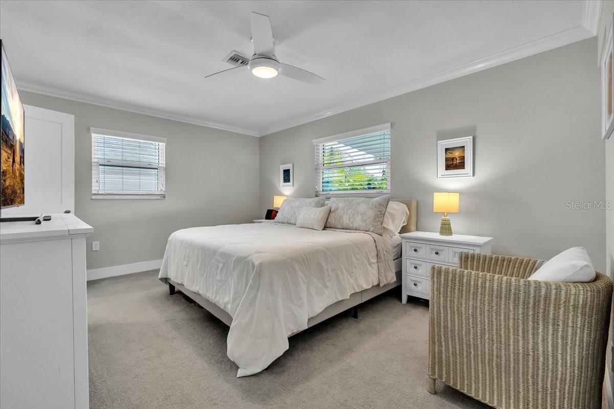 Image 27 of 86 For 904 Inlet Circle