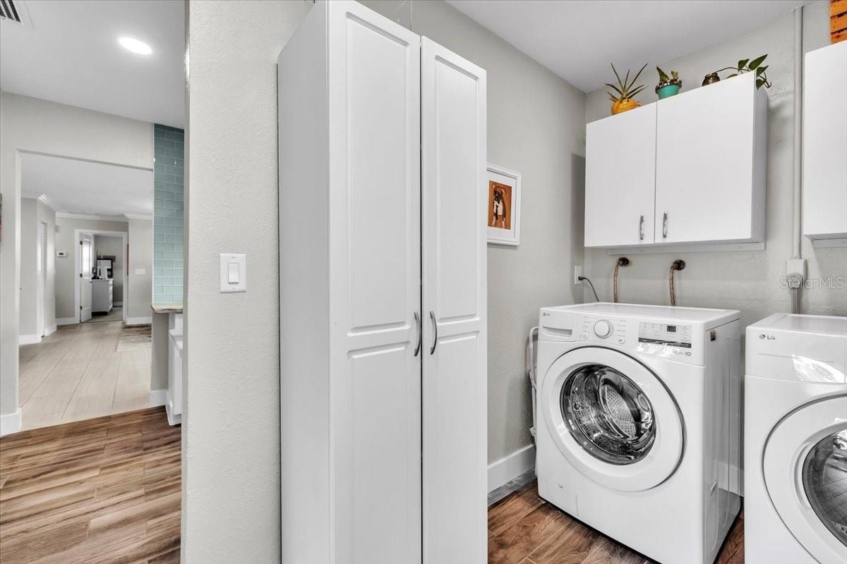 Image 54 of 86 For 904 Inlet Circle