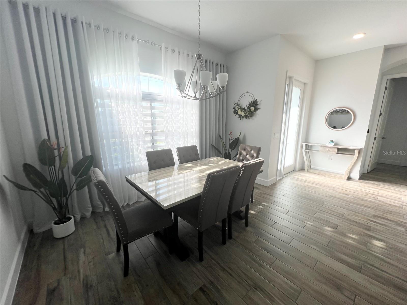 Image 9 of 24 For 8224 Leopold Avenue