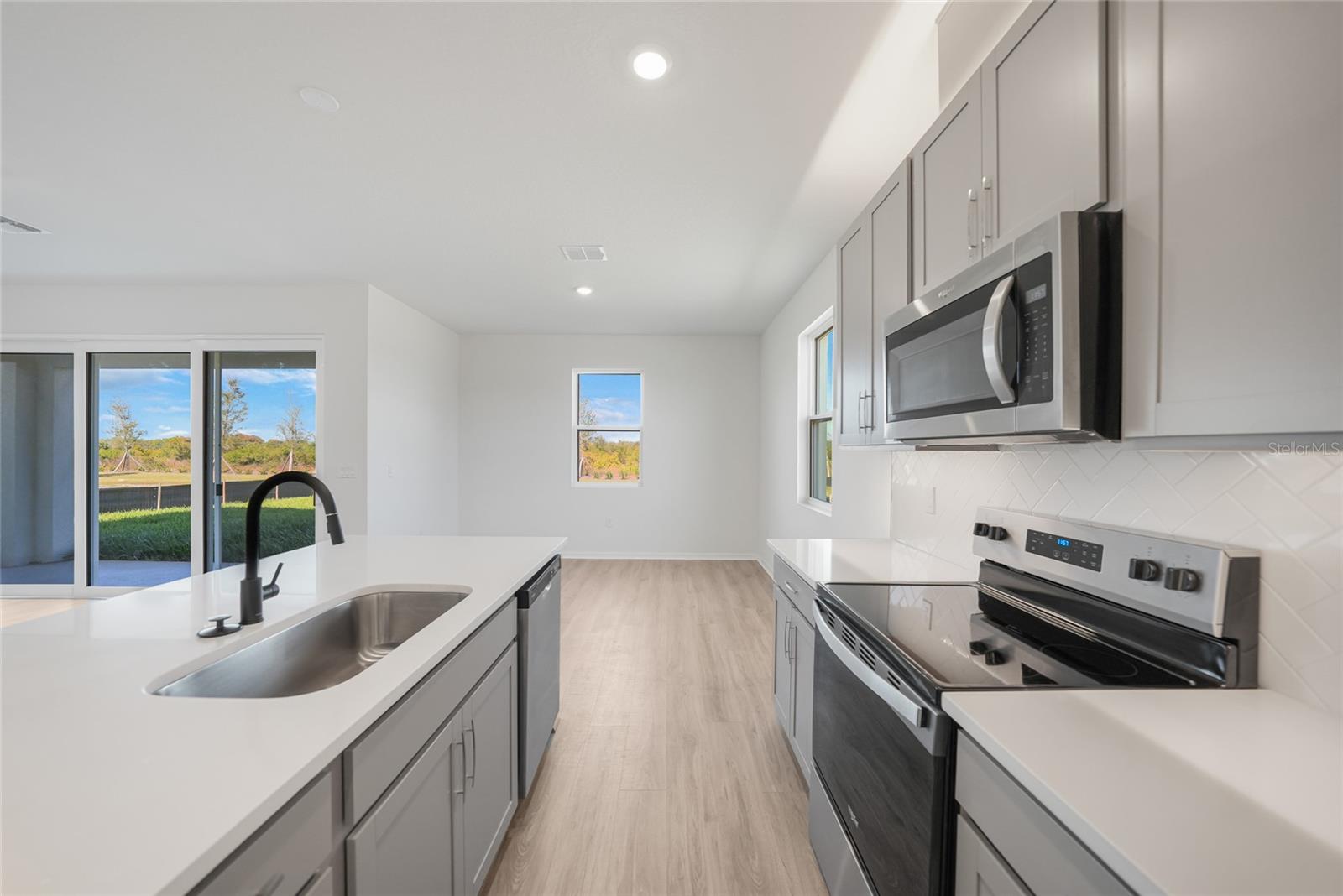 Image 10 of 38 For 13506 Turnleaf Boulevard