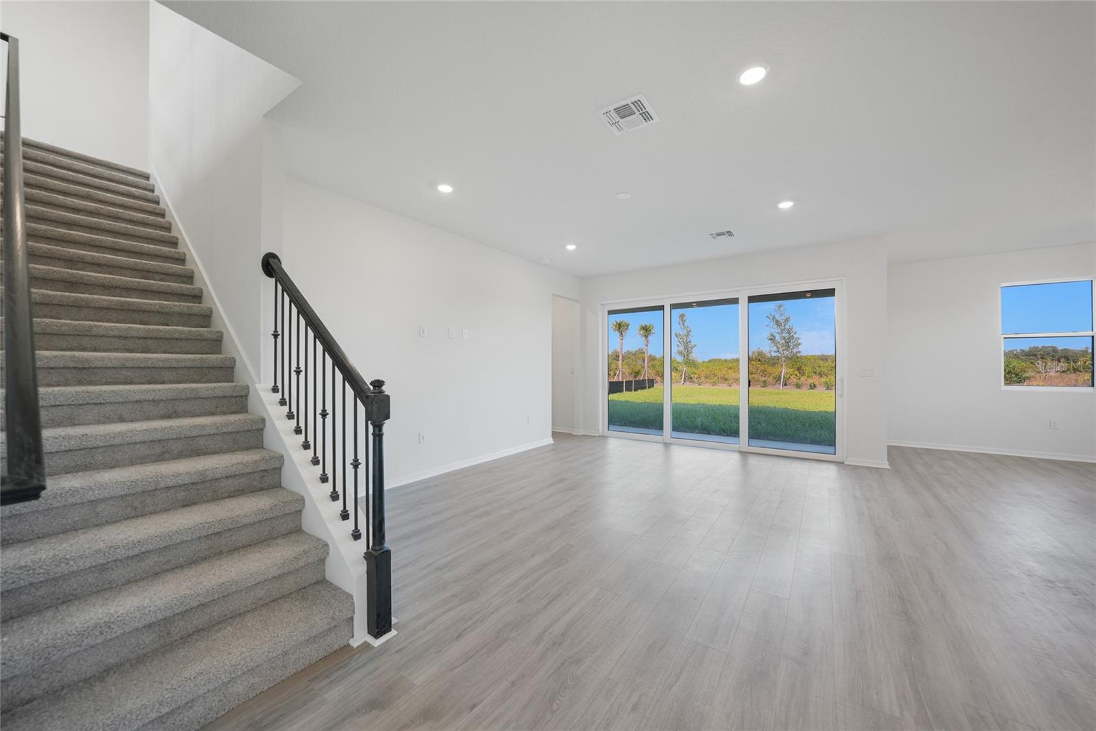 Image 15 of 38 For 13506 Turnleaf Boulevard