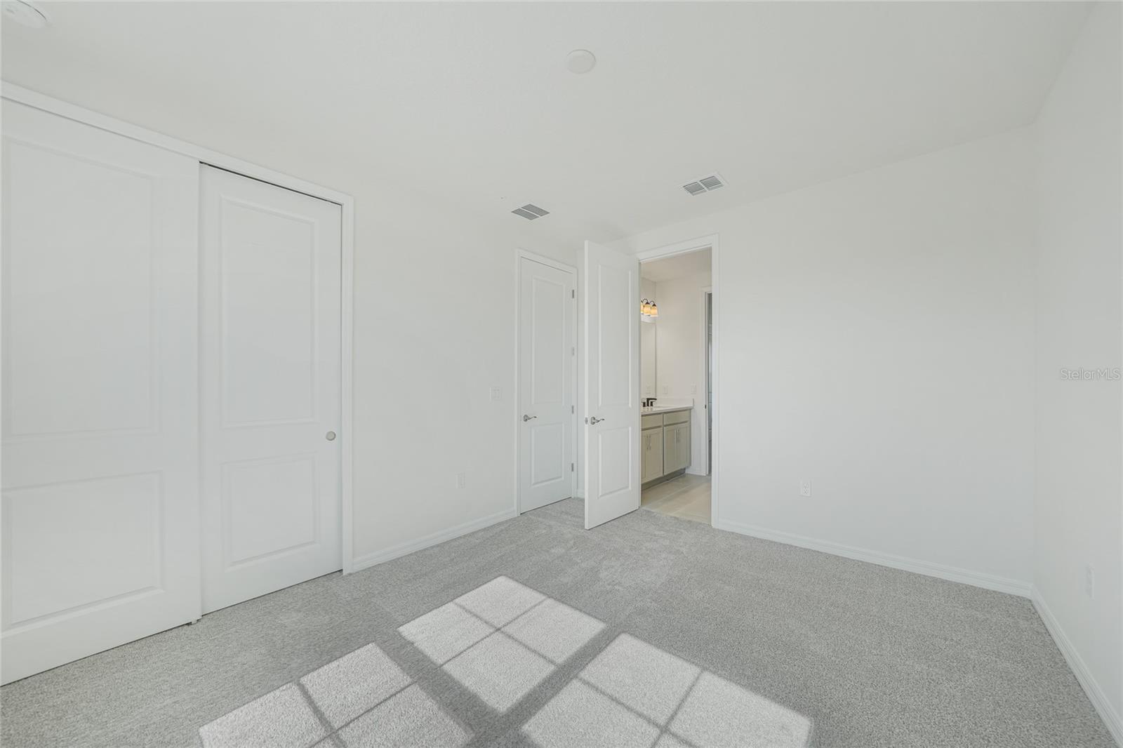 Image 31 of 38 For 13506 Turnleaf Boulevard