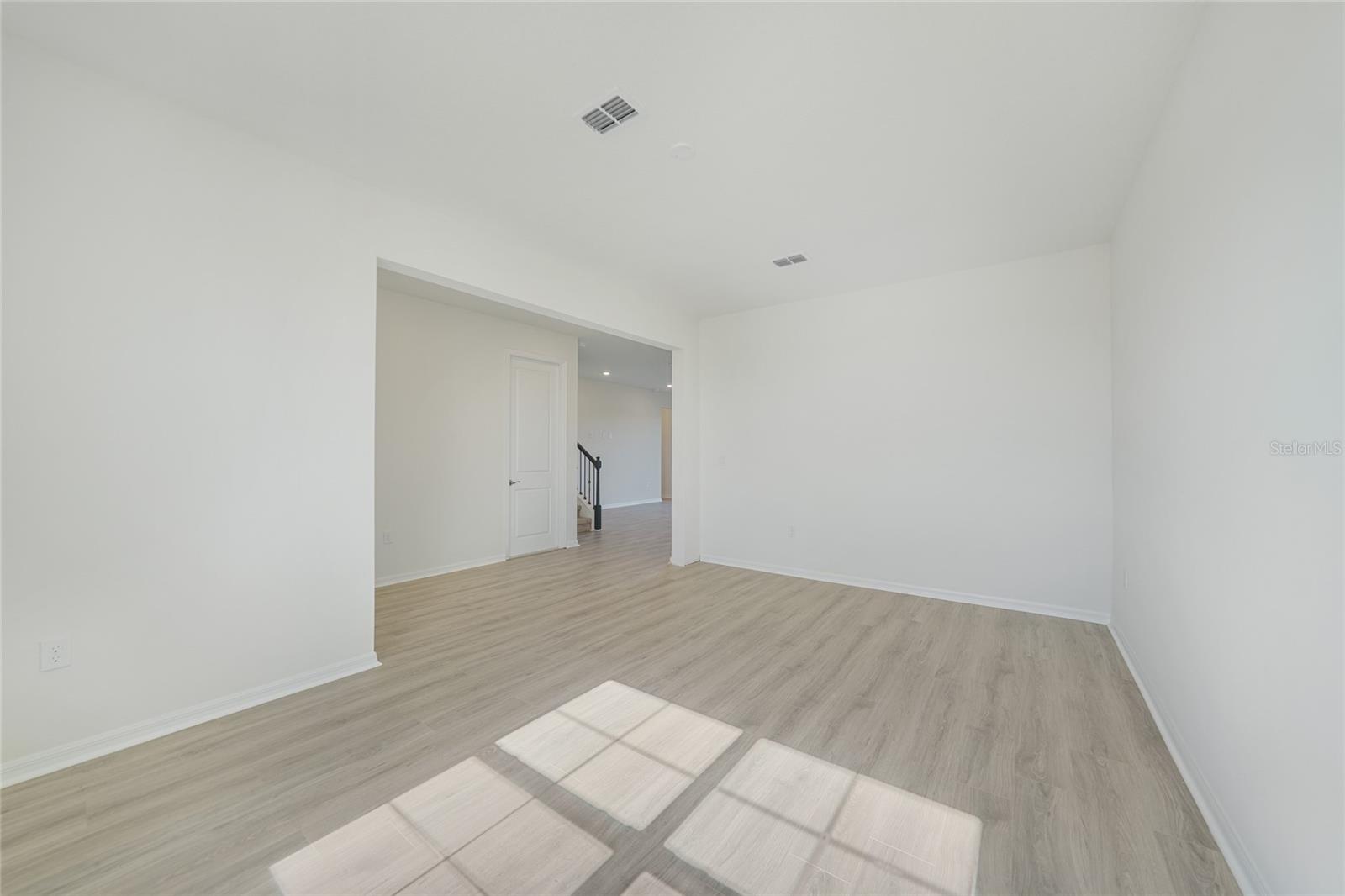 Image 6 of 38 For 13506 Turnleaf Boulevard