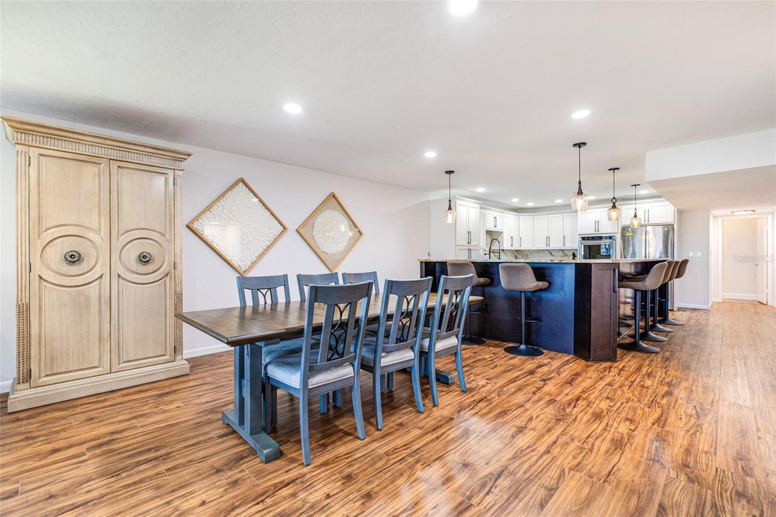 Image 11 of 53 For 3230 Southshore Drive 34a