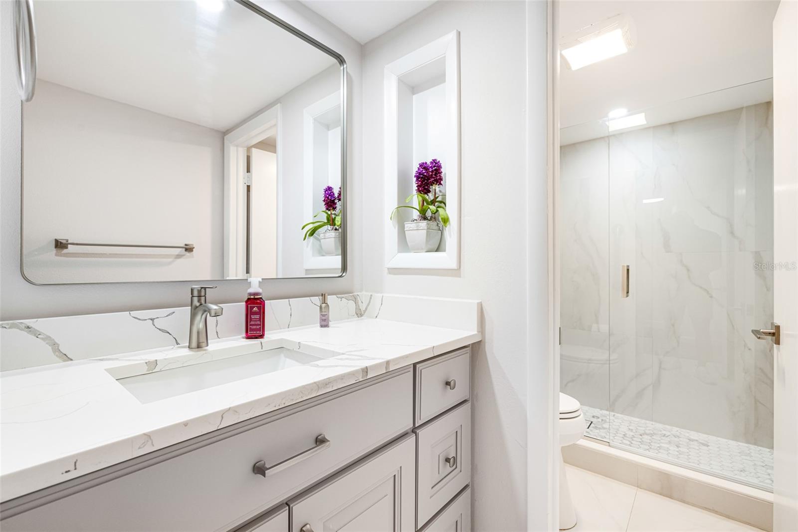 Image 27 of 53 For 3230 Southshore Drive 34a