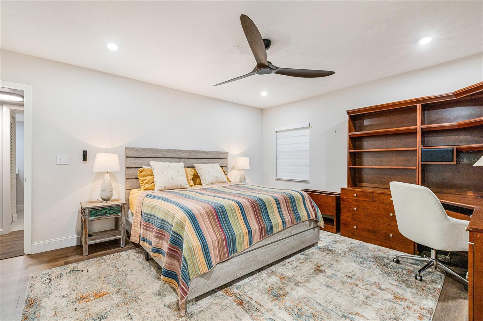 Image 29 of 53 For 3230 Southshore Drive 34a