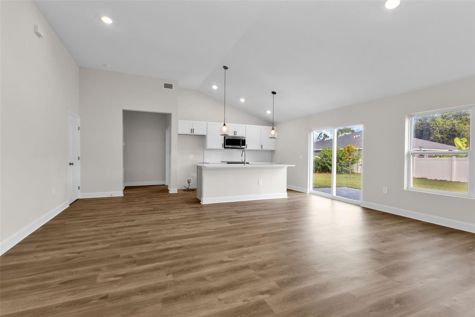 Image 11 of 48 For 3642 Laredo Avenue