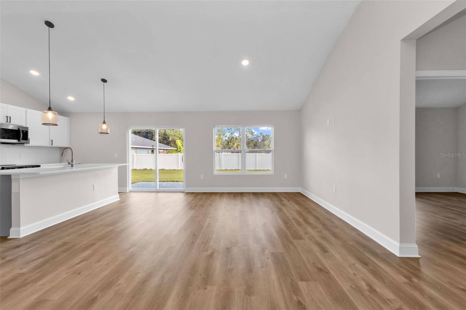 Image 12 of 48 For 3642 Laredo Avenue