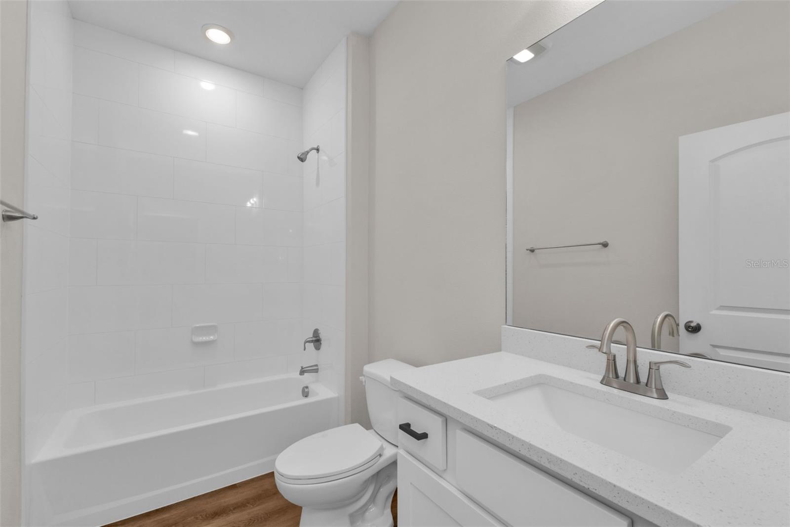 Image 32 of 48 For 3642 Laredo Avenue