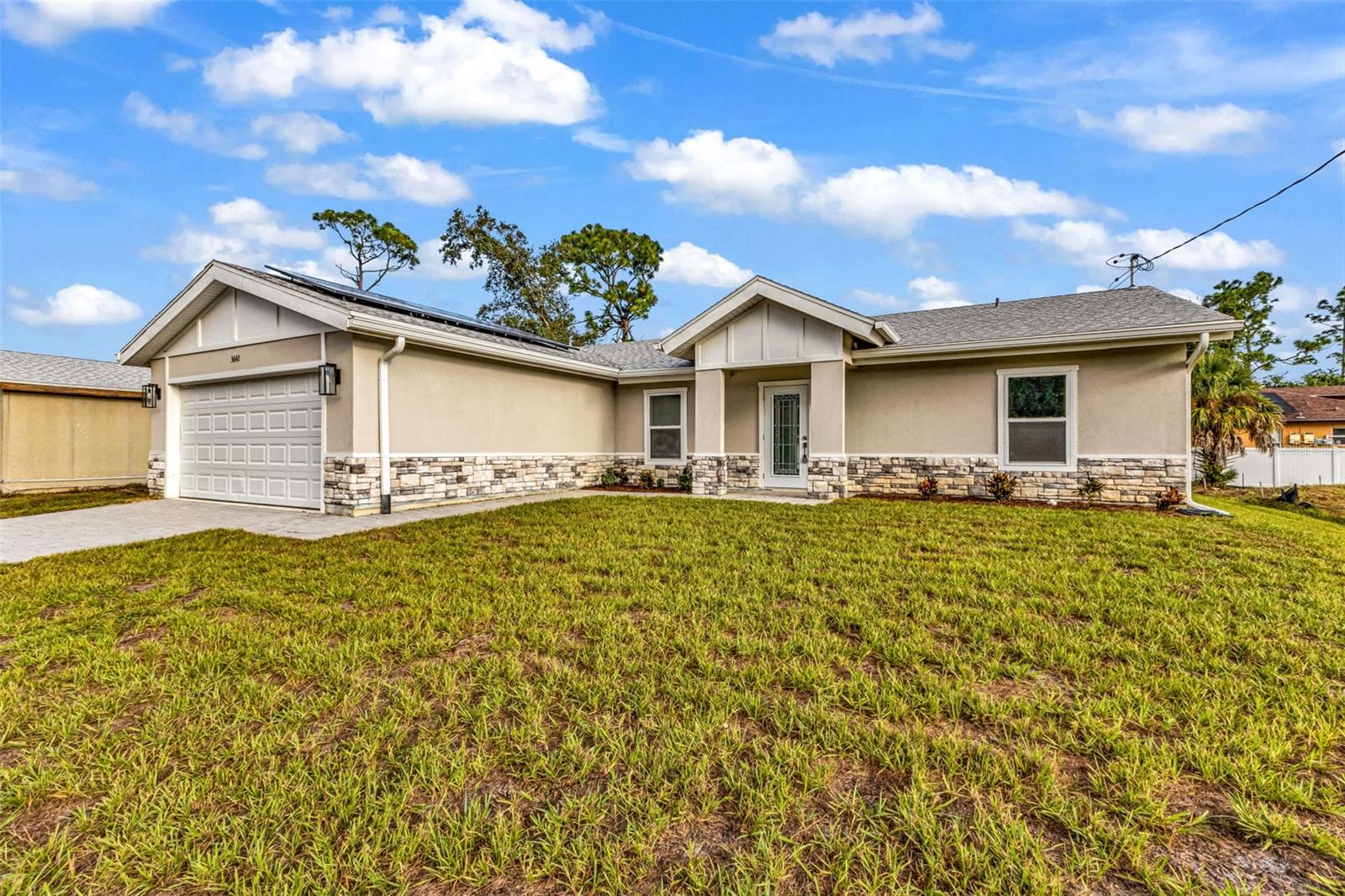 Image 4 of 48 For 3642 Laredo Avenue