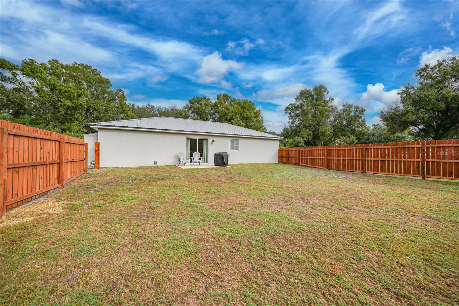 Image 28 of 45 For 2973 Brownville Street