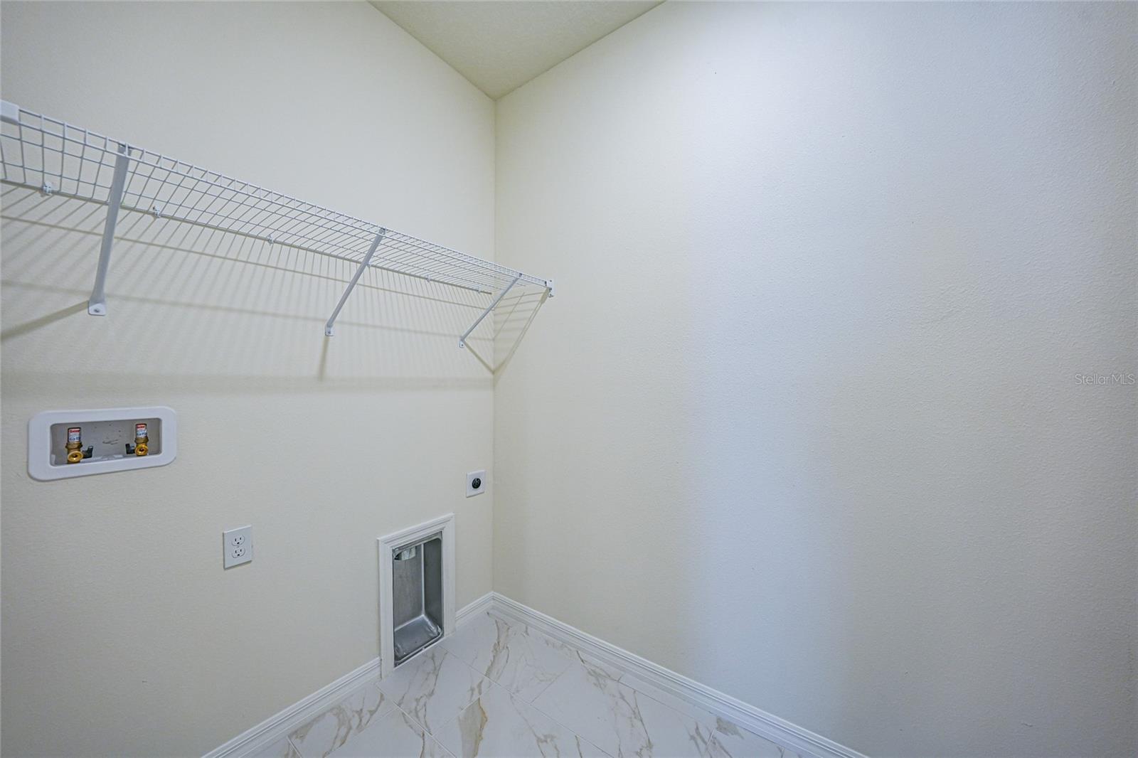 Image 11 of 32 For 13470 Turnleaf Boulevard