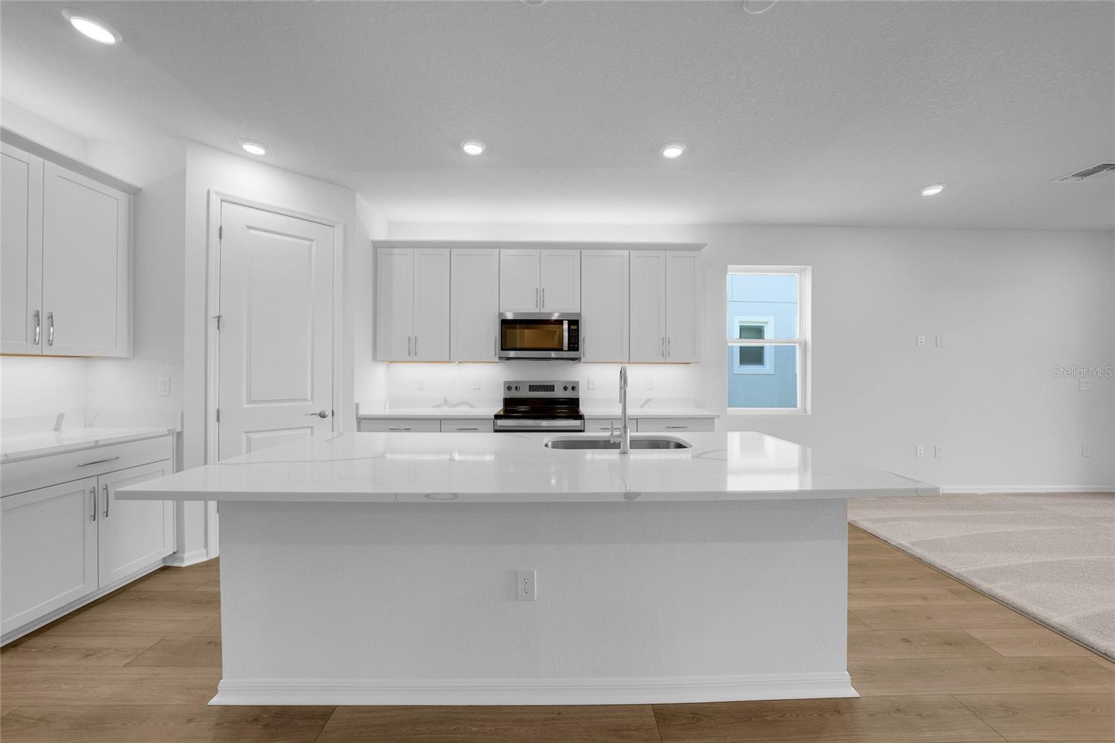 Image 14 of 32 For 13470 Turnleaf Boulevard