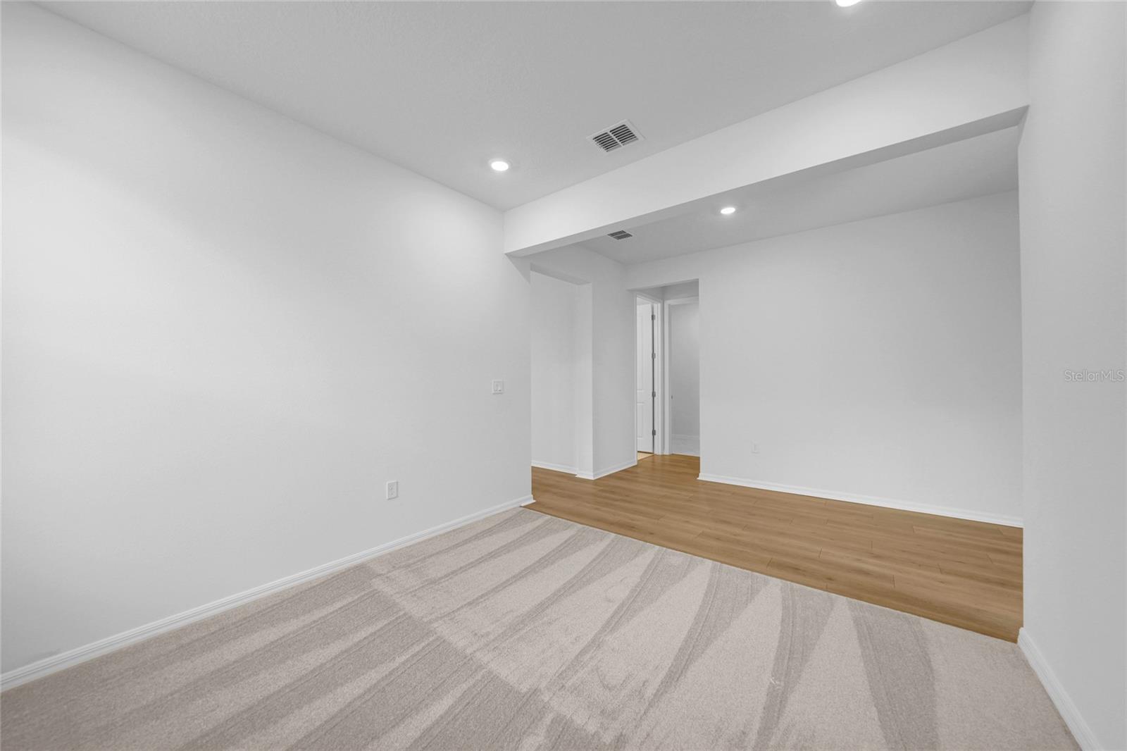 Image 8 of 32 For 13470 Turnleaf Boulevard