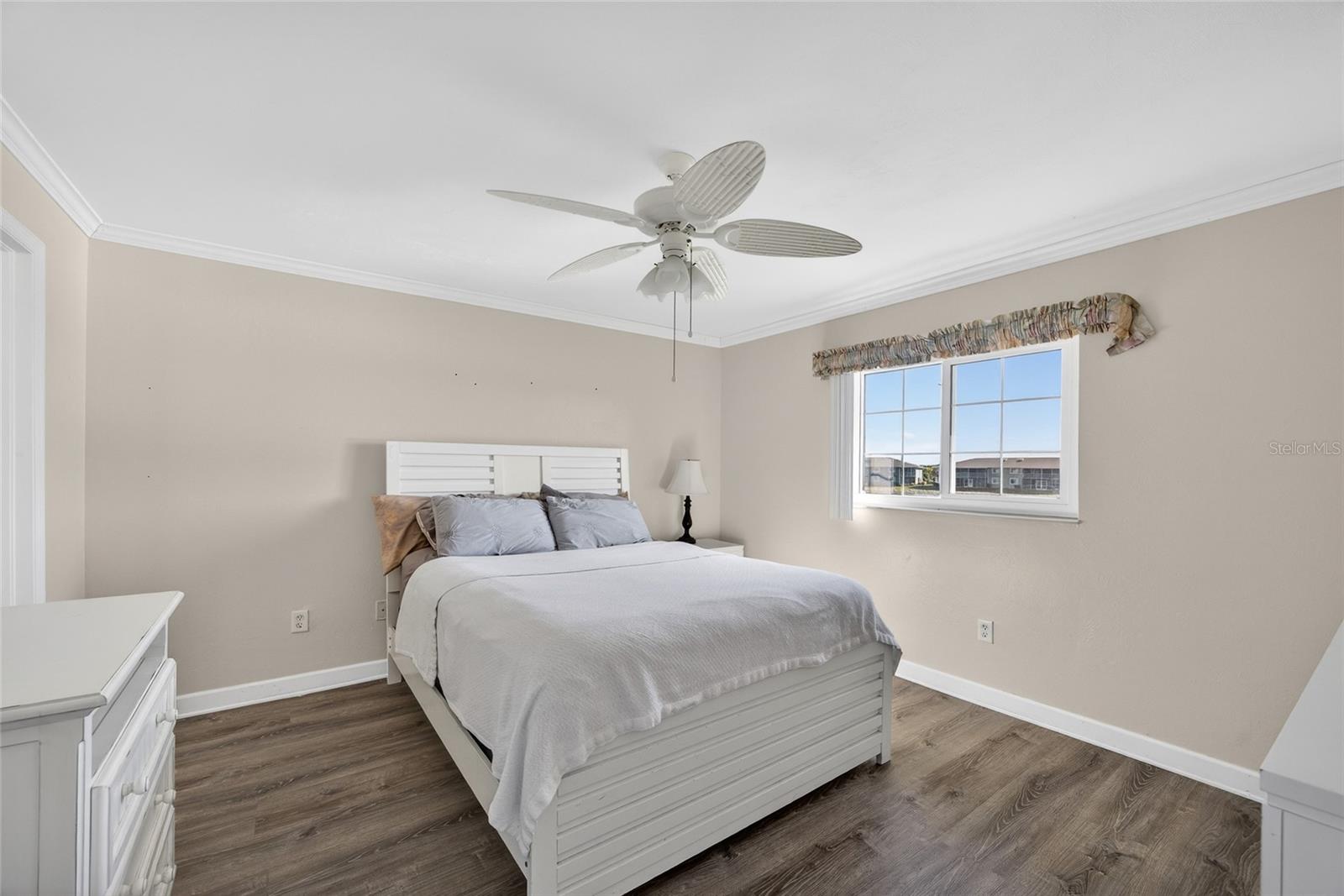 Image 14 of 30 For 3310 Loveland Boulevard 1907