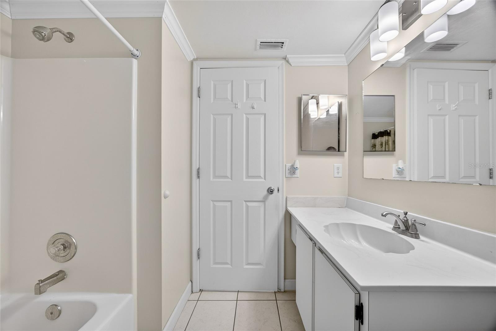 Image 19 of 30 For 3310 Loveland Boulevard 1907