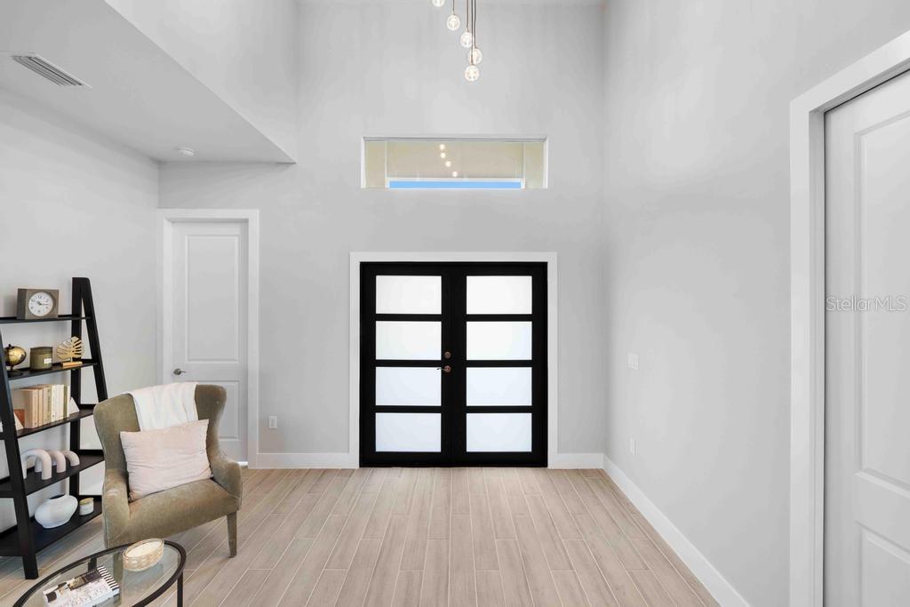 Image 3 of 45 For 38 Lark Drive