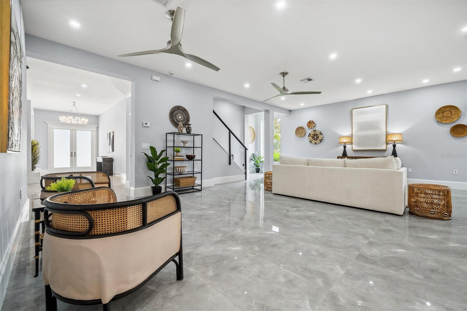 Listing photo id 18 for 4837 Tarpon Avenue