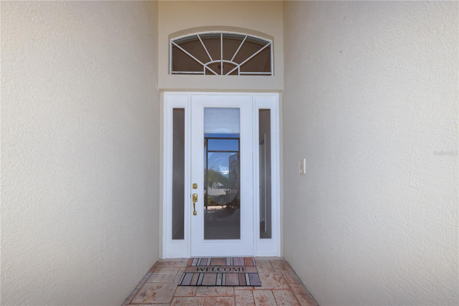 Image 2 of 42 For 10263 Shadow Run Court