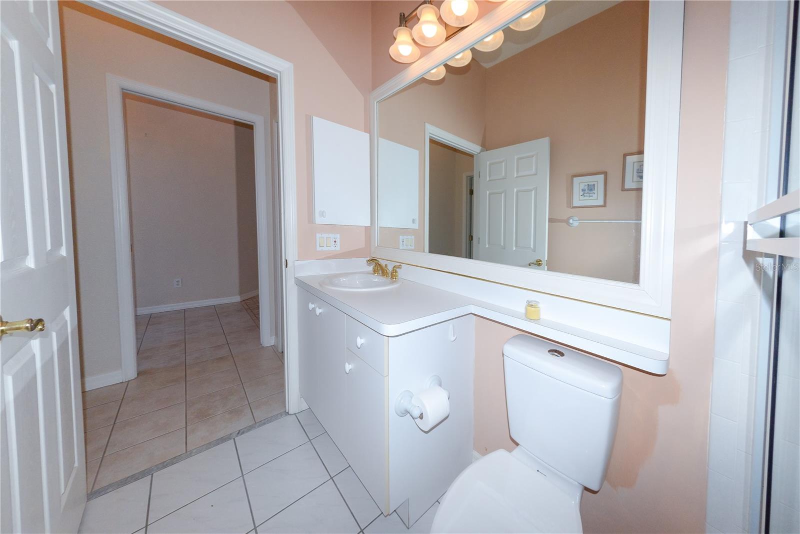 Image 31 of 42 For 10263 Shadow Run Court