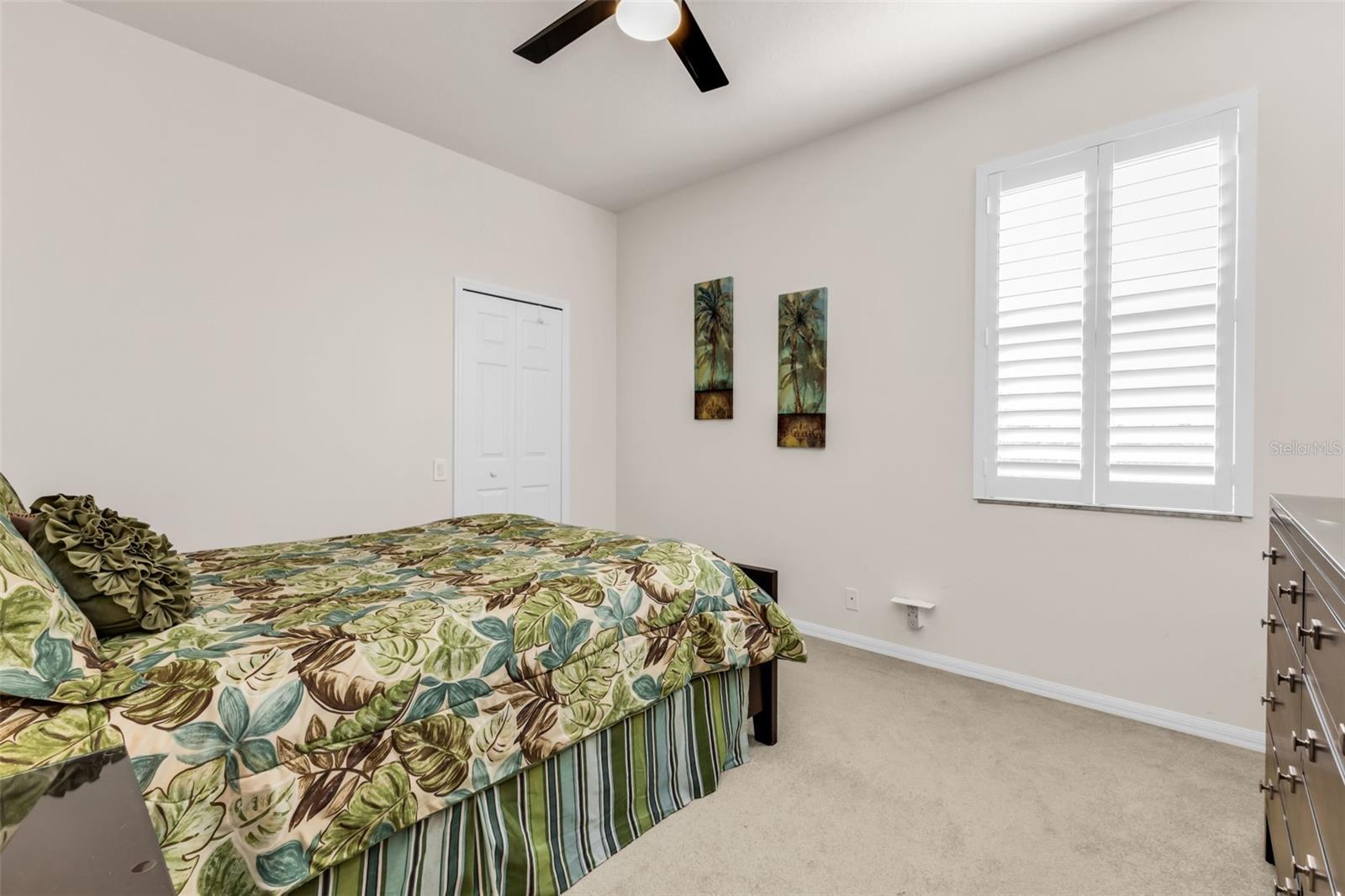 Image 25 of 41 For 2998 Royal Palm Dr