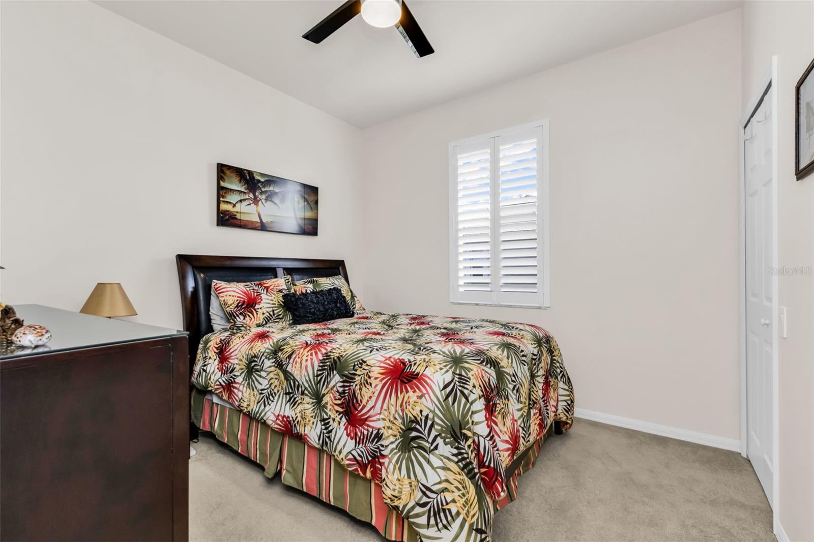 Image 28 of 41 For 2998 Royal Palm Dr