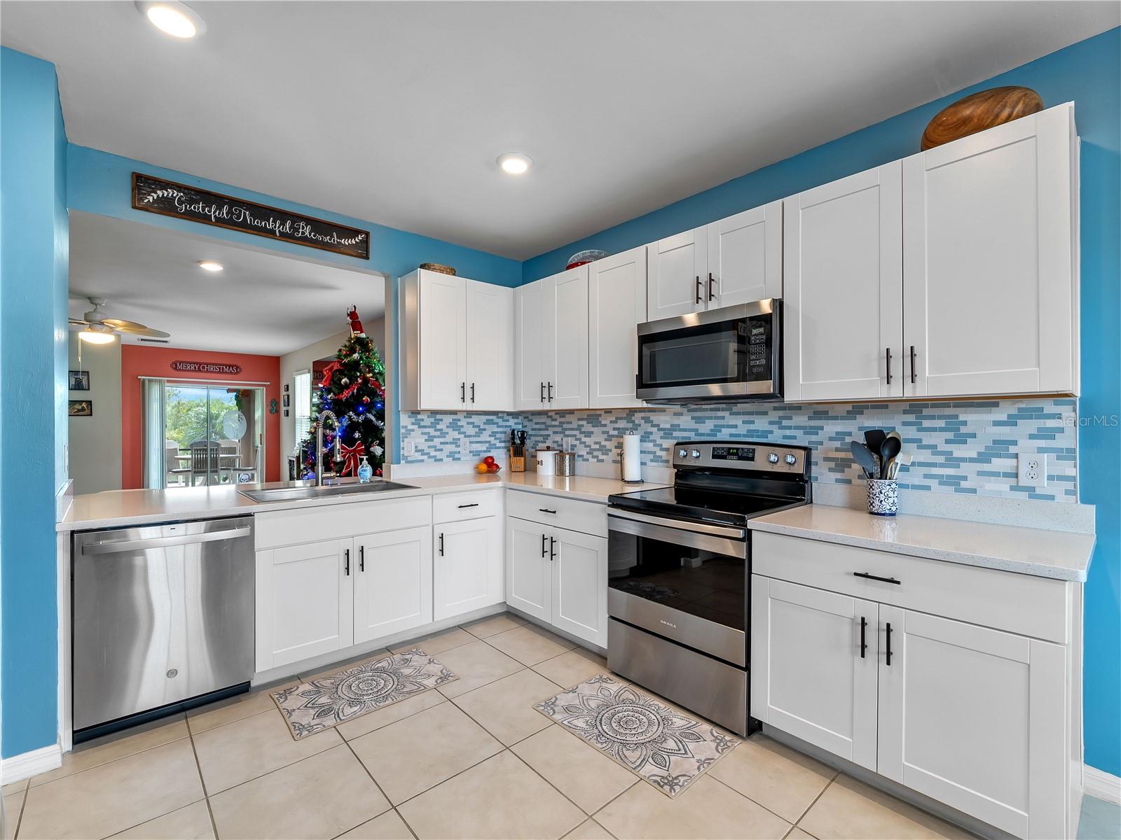 Image 11 of 59 For 5301 Shell Mound Circle