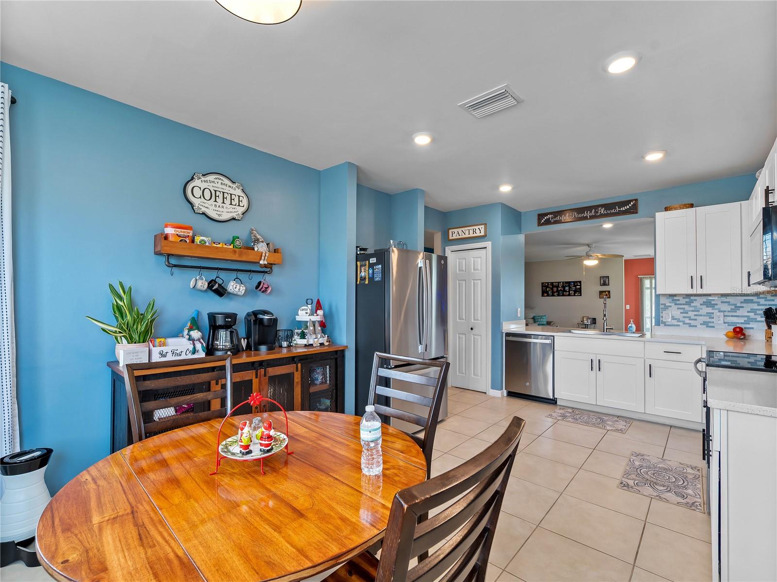 Image 13 of 59 For 5301 Shell Mound Circle