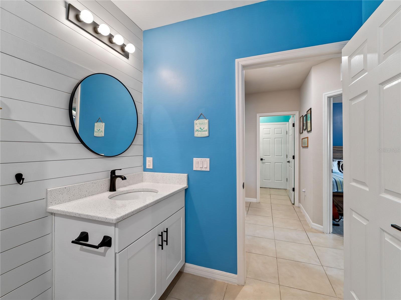 Image 21 of 59 For 5301 Shell Mound Circle