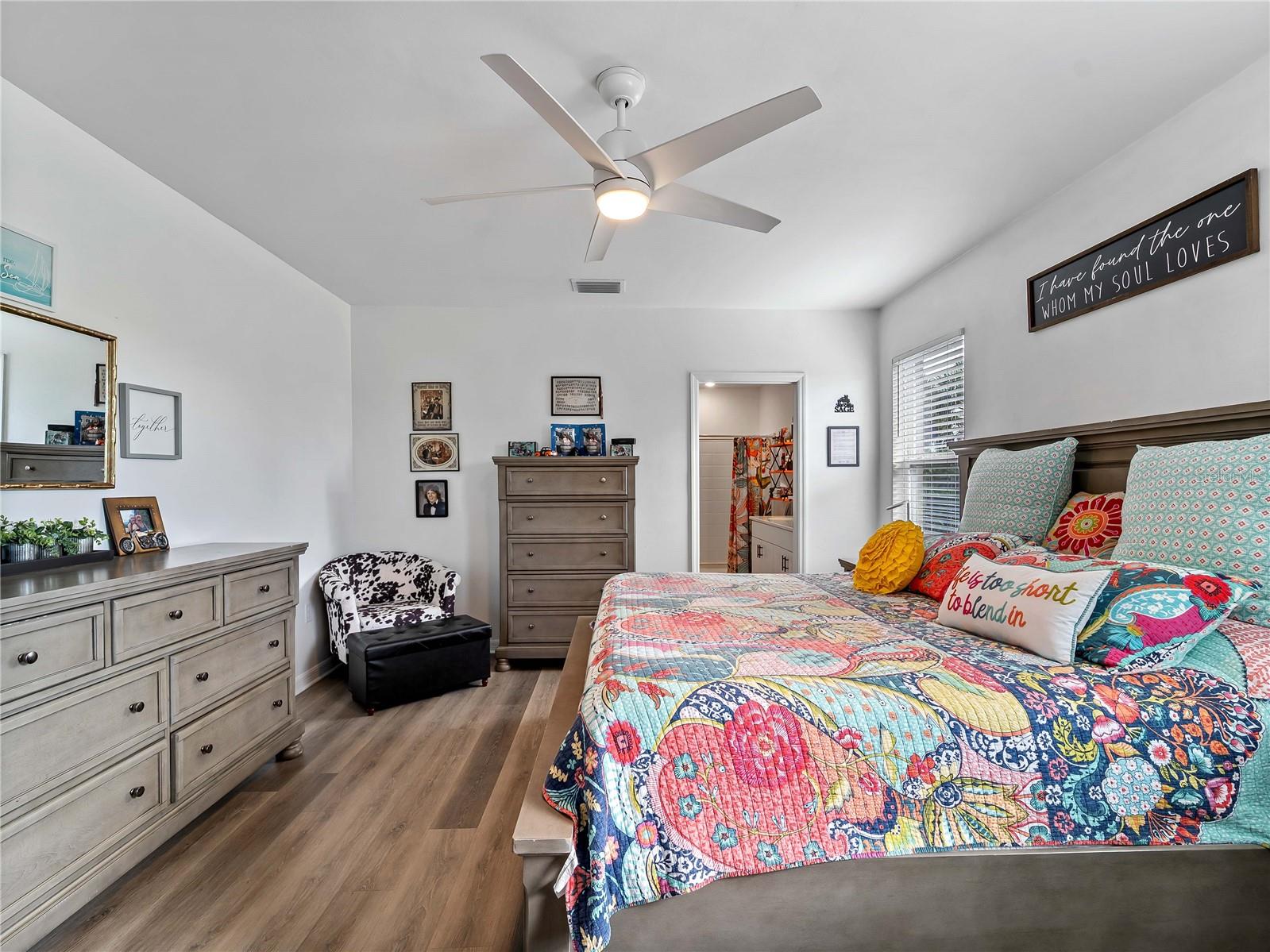 Image 27 of 59 For 5301 Shell Mound Circle