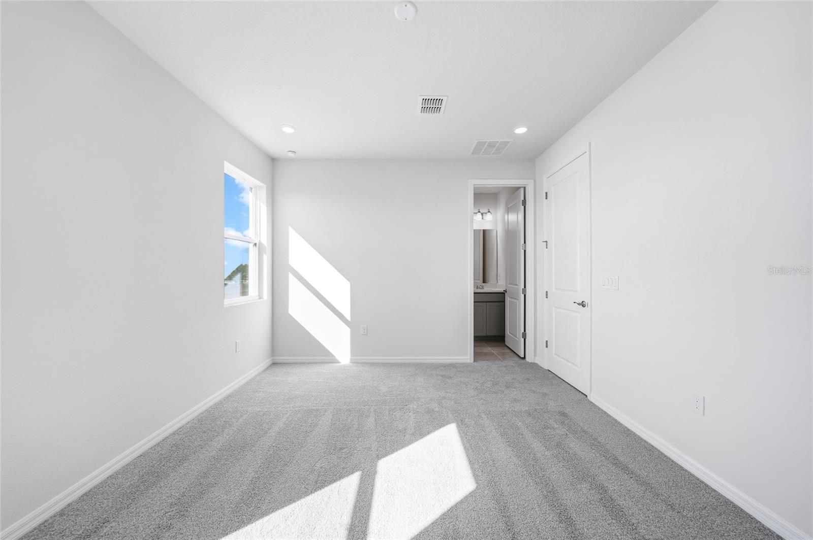 Image 10 of 25 For 13455 Turnleaf Boulevard