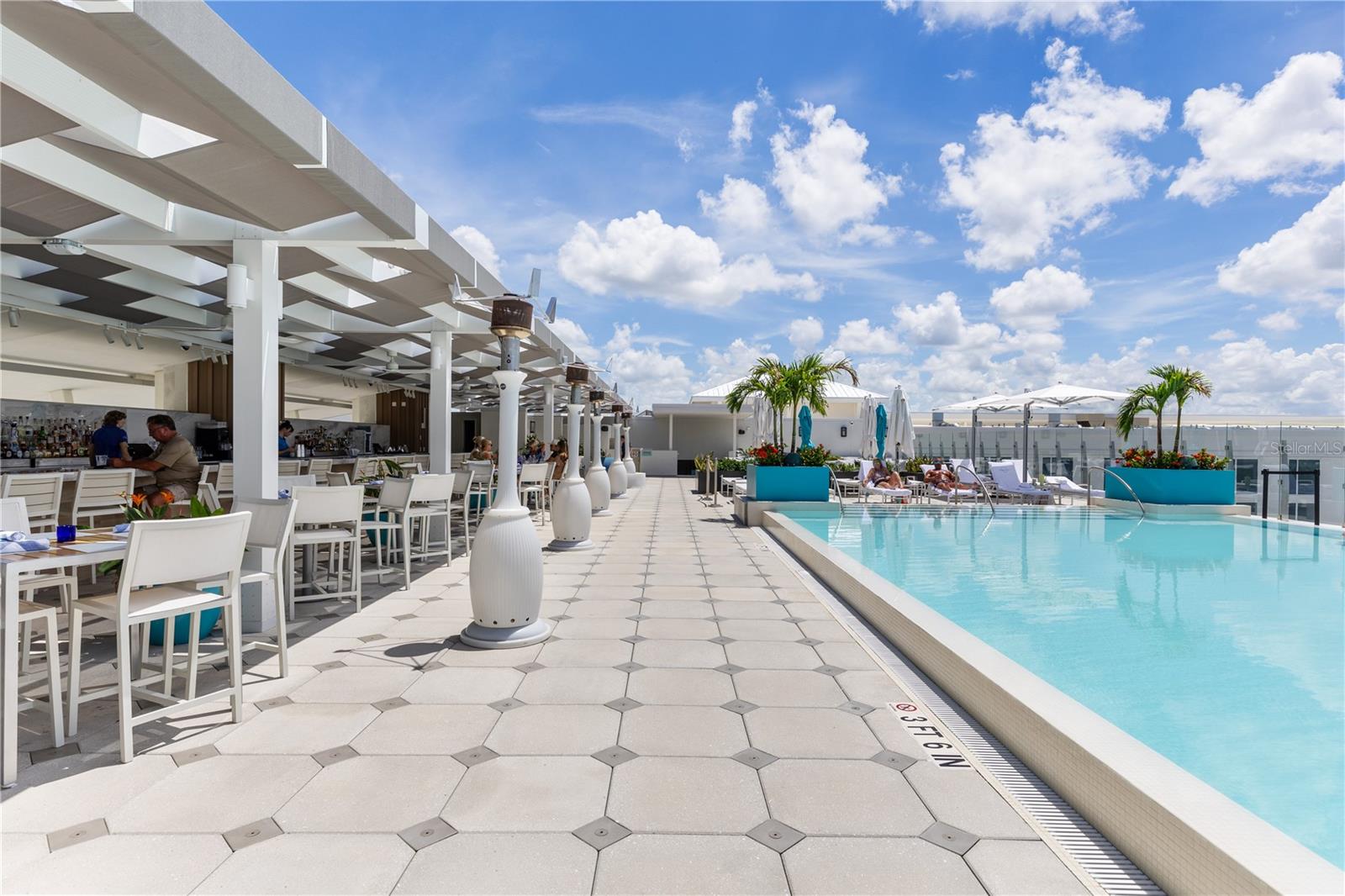 Image 26 of 46 For 165 Small Street Se